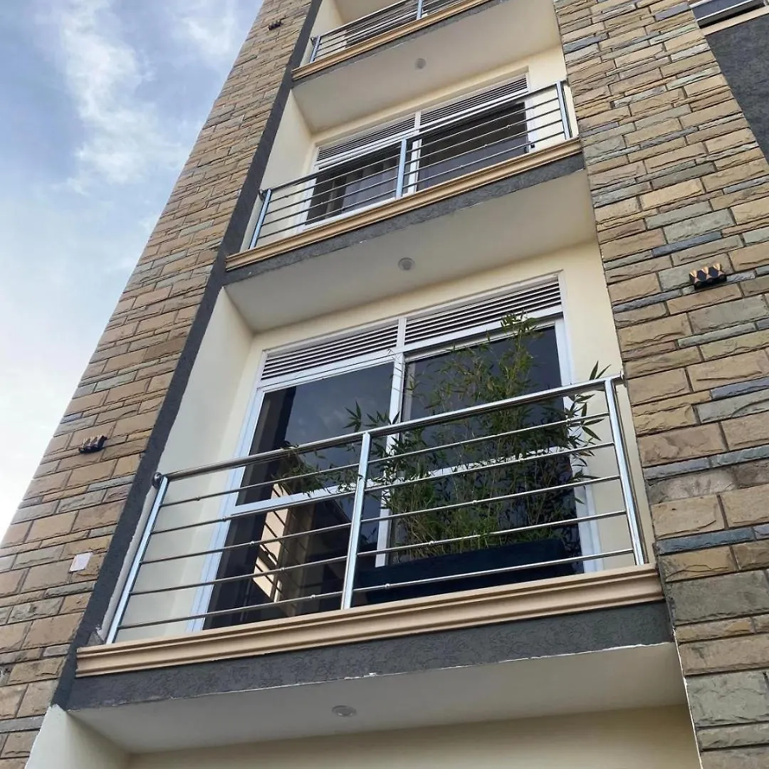 Ceilo Homes カンパラ